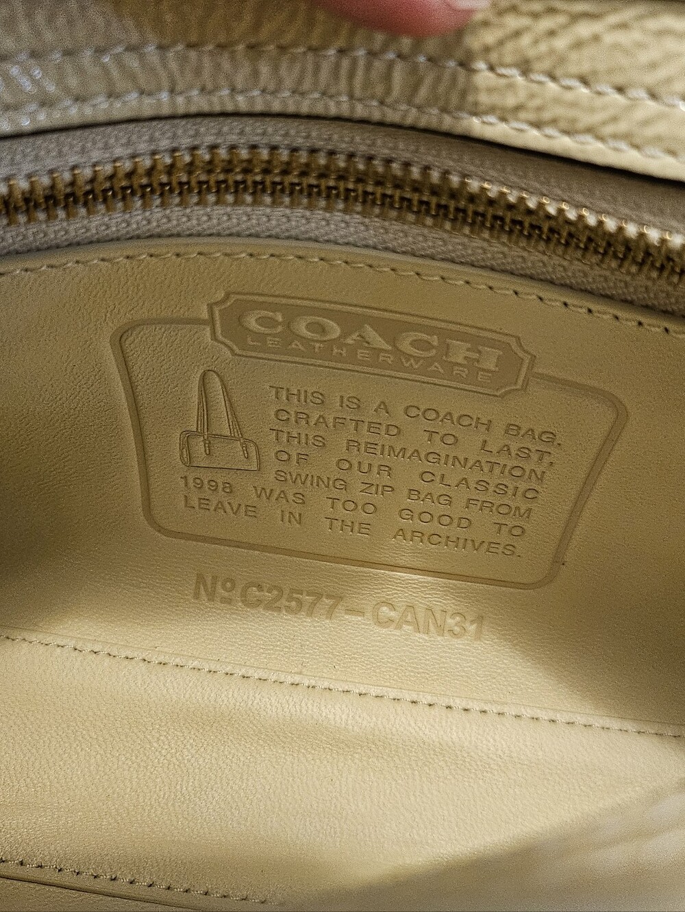 NWT COACH Swing Zip 20 in Moonlight - Picture 4 of 5